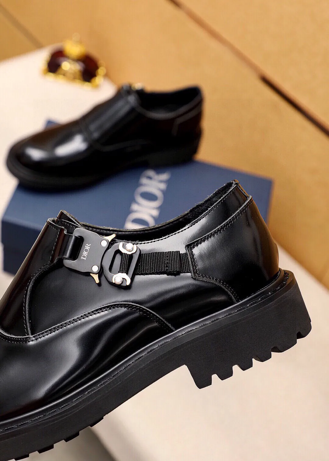Men's men's shoes 💰600 💐"Dior" Dior 🇮🇹🇮🇹 counter synchronization Top purchasing agent 🔍🔍Men's 2⃣️0⃣️2⃣️5⃣️Business leather shoes Original open-edge beads imported from Italy, fully imported cow leather lining, sole: original T men's shoes 💰U outsole, exclusive movable molded sole, super comfortable, original factory follow-up goods, 🔍🔍high quality, can be entered and exited the counter at will, welcome to compare. Regular size 39-44 (customized at 38.45🉑️) 3 colors🉑️ to choose from
